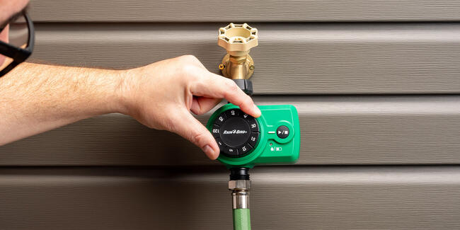 adjusting the simple-set hose end timer